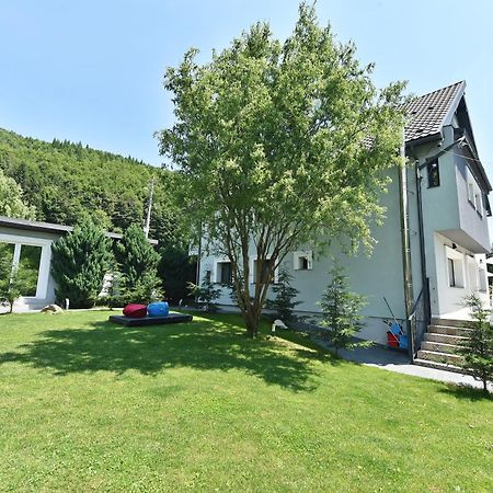 Mira By Atra Bed and Breakfast Teşila Εξωτερικό φωτογραφία